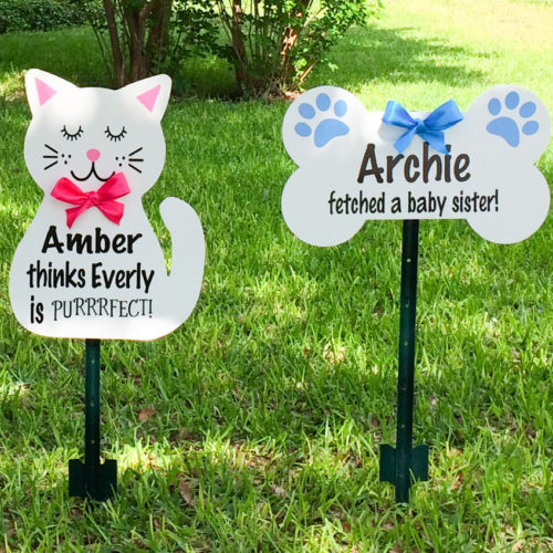 Pet Sign: Mama and Me Storks- Stork Sign Rentals in Pittsburgh, Pennsylvania